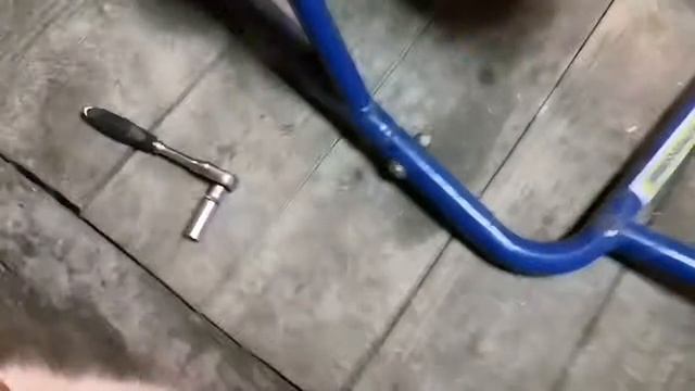 Прокачка Suzuki SV 400 S/часть2 смотреть онлайн