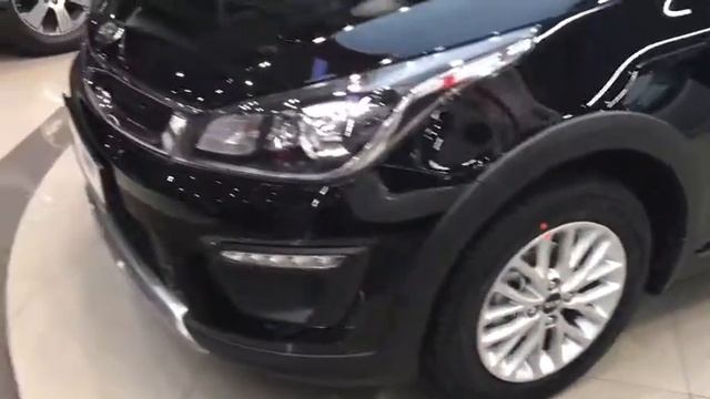Новый KIA Rio X-line смотреть онлайн
