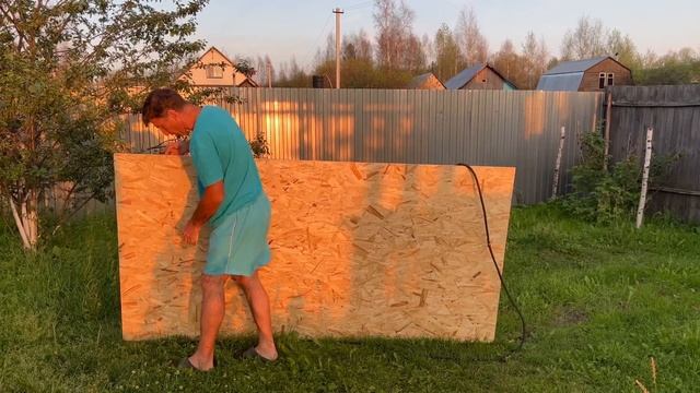 Как перенести большой лист фанеры или ДСП одному ? смотреть онлайн