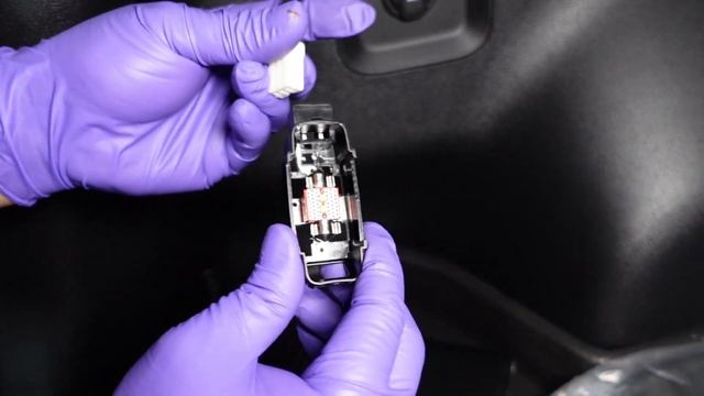 閃瞎了我的眼 KIA SPORTAGE 全車燈泡LED化教學 смотреть онлайн