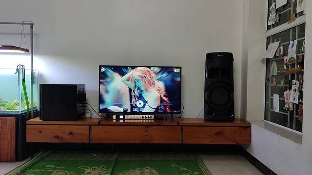 Sony MHC-V43D và sub Weworld W260p sự kết hợp tuyệt vời смотреть онлайн