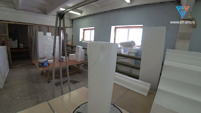 001. Имитация вазы из пенопласта, процесс резки смотреть онлайн