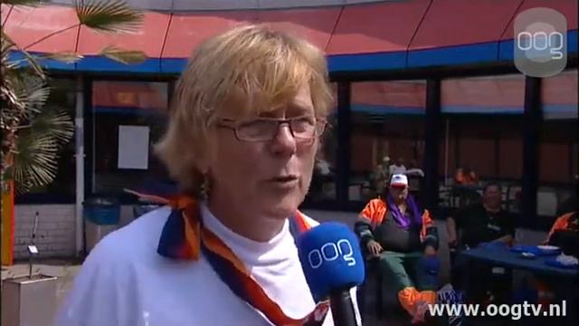 vakbond voert actie bij Iederz смотреть онлайн