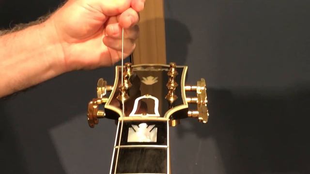 How to Change Strings on an Acoustic Guitar: Gibson J200 and Elixir HD Light Acoustic Guitar String смотреть онлайн