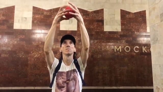 Контактный шар в метро Нижнего Новгорода