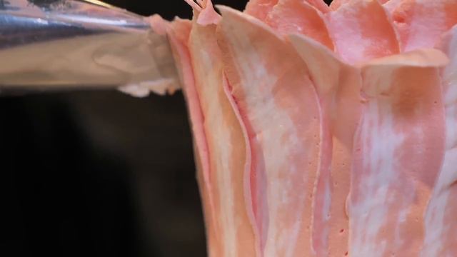 1평으로 시작해 이제는 건물주 ! 평범한 케익보단 의미있는 꽃케익 ! | Gorgeous flower Cake Made with Whipped Cream | Korean Food смотреть онлайн