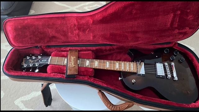 Unboxing Gibson Les Paul Studio Smokehouse Burst смотреть онлайн