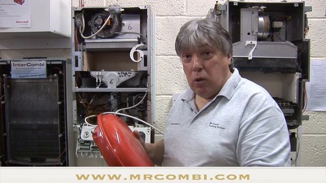 Adding An External Expansion Vessel смотреть онлайн