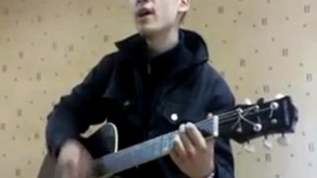 Нефодин никита(Солнце купи мне гитару) - красиво поёт.mp4 смотреть онлайн