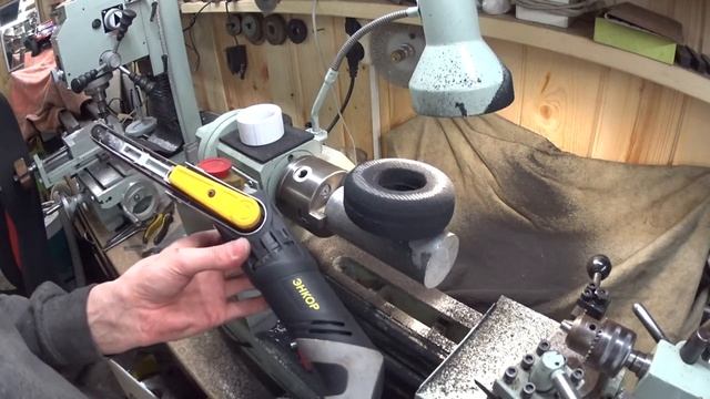 Пористая резина как вставка в колеса для тяжелого проекта Эо-4321 смотреть онлайн