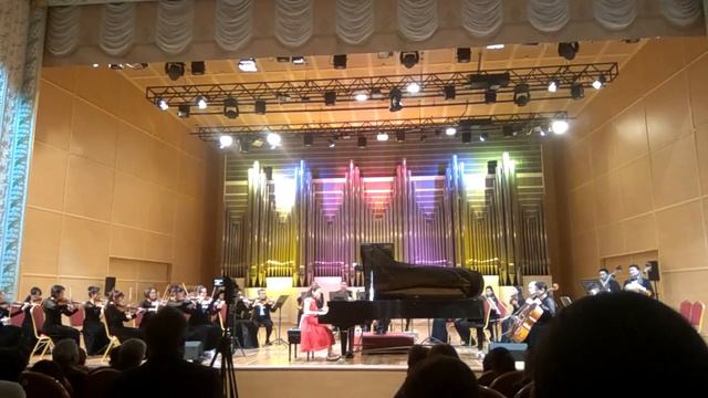 Ерженис Жулдыз, Й.Гайдн. Концерт ре мажор для фортепиано с оркестром, 1 часть смотреть онлайн