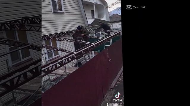 Пристенный навес смотреть онлайн