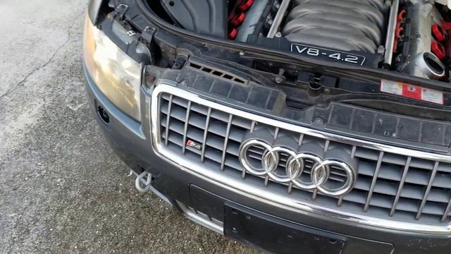 05 Audi S4, Cold Start 4.2L V8, Misfire. смотреть онлайн