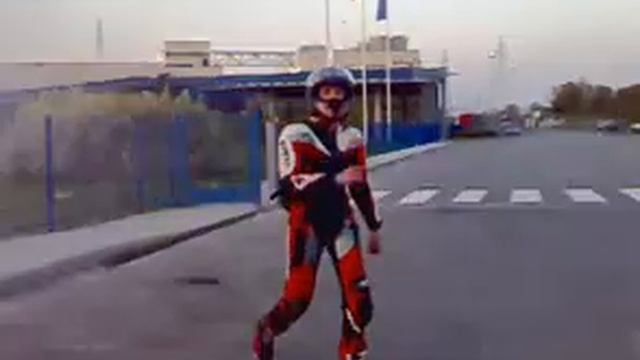 Honda Cbr 954RR Fireblade Burnout смотреть онлайн