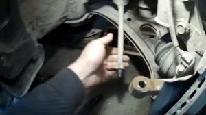 Хендай Гетц. Замена рулевого наконечника своими руками.