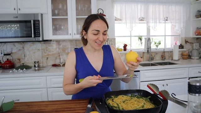 How To Make Asparagus Pasta With Garlic - Life of Lilyth смотреть онлайн