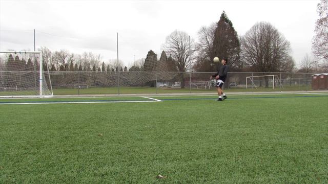 How to IMPROVE your TOUCH - CONTROL in SOCCER/FOOTBALL like a PRO, fast results for begginers смотреть онлайн