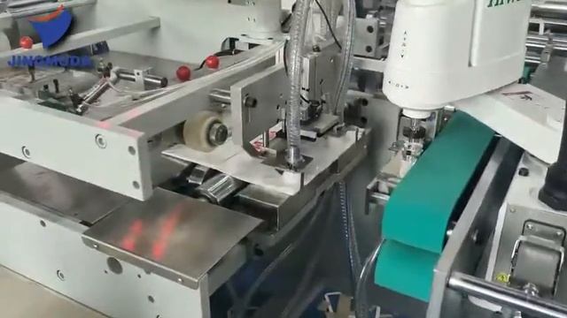 JMD-DGF8P машина для изготовления плоской ручки и вклейки её в пакет смотреть онлайн