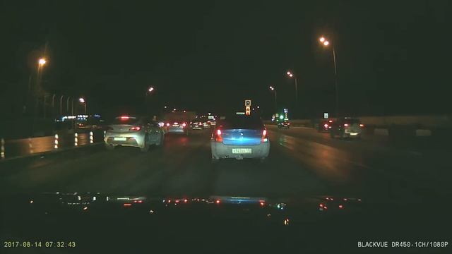 Видеорегистратор "Blackvue DR450-1CH" смотреть онлайн