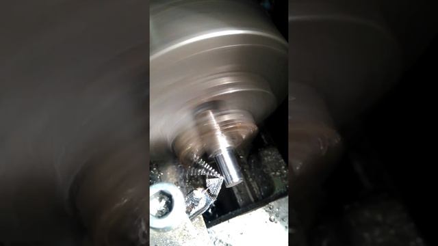 Самодельный резец, сталь 45.