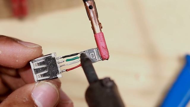 How to make simple lighting OTG cable | Upgrade OTG смотреть онлайн