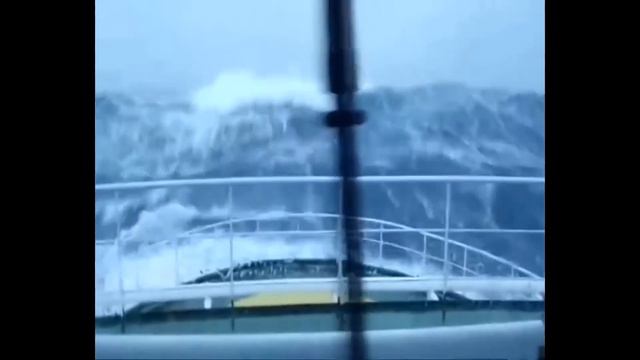 ALEXIKO - Submerged (electronic music) смотреть онлайн