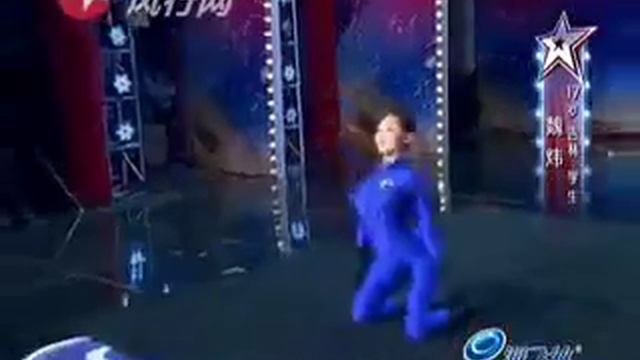 Девушка танцует как будто она без костей смотреть онлайн