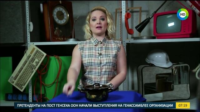 Лайфхак дня: как не обжечься о крышку кастрюли, если под рукой не оказалось прихватки. смотреть онлайн