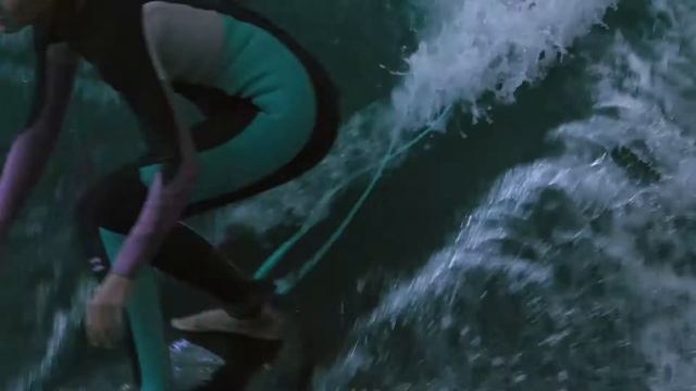 НАСТОЯЩИЙ СЕРФИНГ В МОСКВЕ | SURF BROTHERS смотреть онлайн