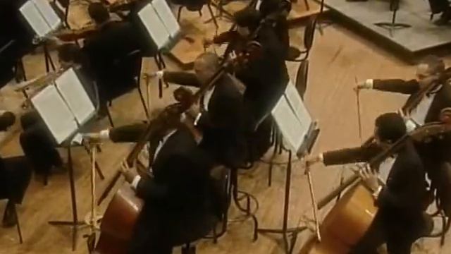 Lalo. Cello Concerto. 1mov. Cello: William Molina C. Cond: Pablo Castellanos смотреть онлайн