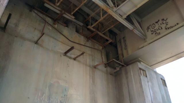 Новый мост Городской остров Пляж смотреть онлайн