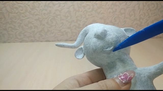 Тигрята из папье-маше. Поделки из бросового материала. Мастер класс по изготовлению тигрёнка. смотреть онлайн