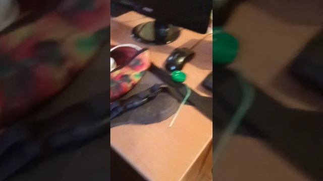 братья пробуют напитки смотреть онлайн