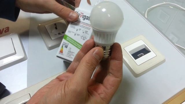 Диммируемая светодиодная лампа 5Вт (5W dimmable LED bulb) Navigator смотреть онлайн