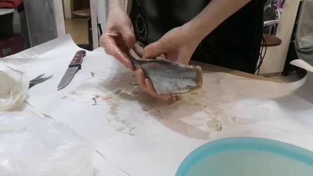 как быстро почистить селедку смотреть онлайн