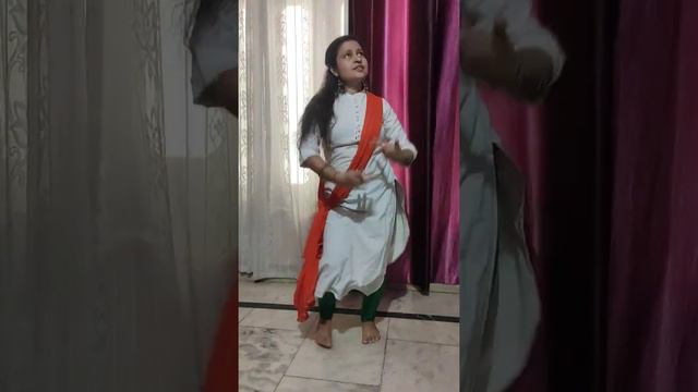 simple dance performance #republicday #indianculture #indianarmy #indianflag смотреть онлайн