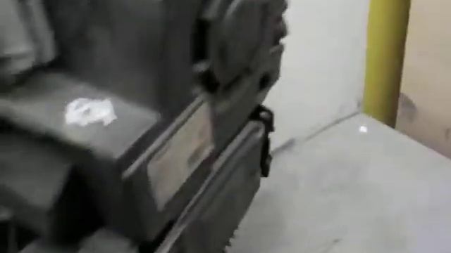 Фара правая RH Volvo 21656037 смотреть онлайн