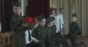 Минута молчания на утреннике 9 мая в детском саду