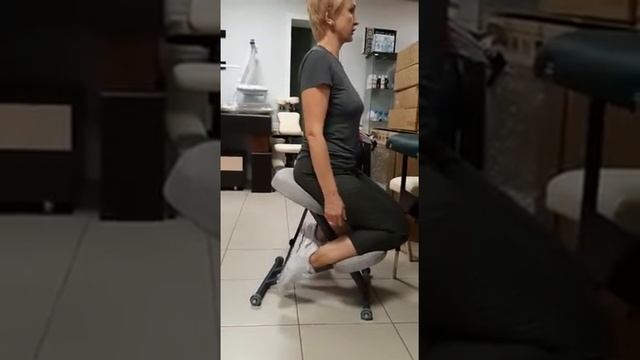Стул для правильной осанки Конек смотреть онлайн