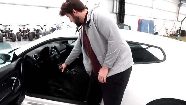 LE HAGO UNA DE LAS MEJORES MODIFICACIONES A MI NUEVO COCHE!! смотреть онлайн