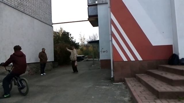 Новые трюки / падения / мой первый барспин! смотреть онлайн
