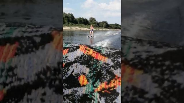 Водные лыжи. Как ездить на водных лыжах!!??!!! смотреть онлайн
