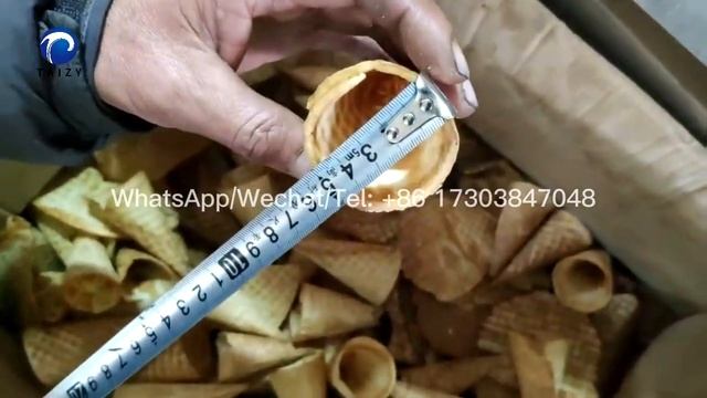 How Ice Cream Cones are Made with an Amazing Ice Cream Cone Machine! смотреть онлайн