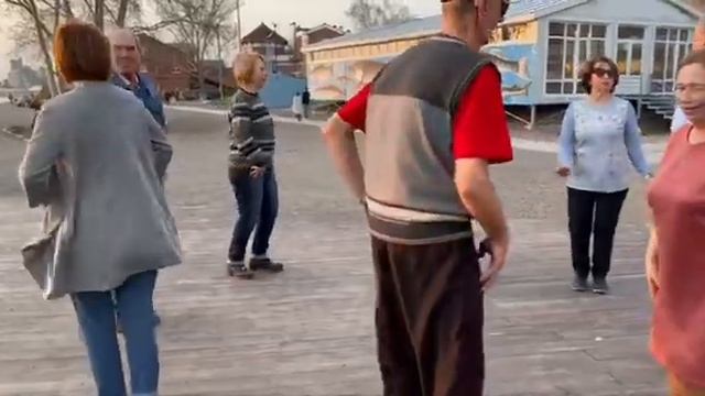 греческий хоровод по Гуральнику смотреть онлайн