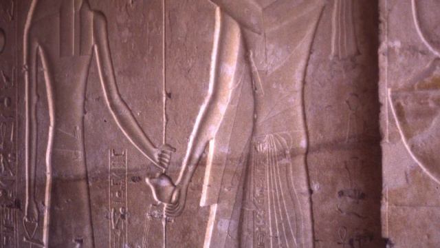 Tombs of Thebes смотреть онлайн