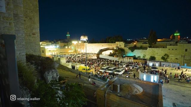 Jerusalem, Western Wall in the Evening. Sukkot is a Holiday of Joy and Happiness смотреть онлайн