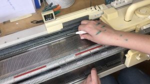 Узор №2 на двухфонтурной вязальной машине