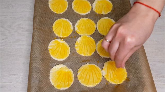 Идеальная закуска на праздничный стол! Ракушки из слоёного теста с начинкой – настоящее объедение! смотреть онлайн