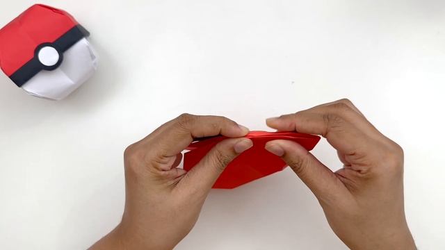 How To Make Easy Paper Pokeball  For Kids / KIDS Craft Ideas / Paper Craft Easy / KIDS Crafts