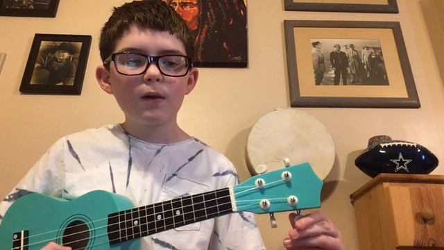 How to tune your soprano ukulele in GuitarTuna by Yousician (Tutorial) смотреть онлайн